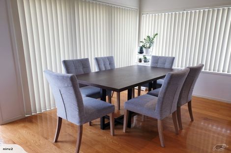 Photo of property in 210 Clovelly Road, Bucklands Beach, Auckland, 2012