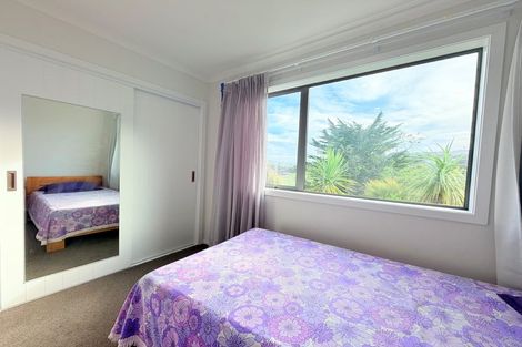 Photo of property in 9 Taraiti Crescent, Kenepuru, Porirua, 5022