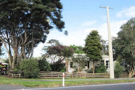 Photo of property in 20 Mcentee Road, Waitakere, Auckland, 0816