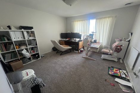 Photo of property in 2/7 Rhyl Place, Bryndwr, Christchurch, 8053