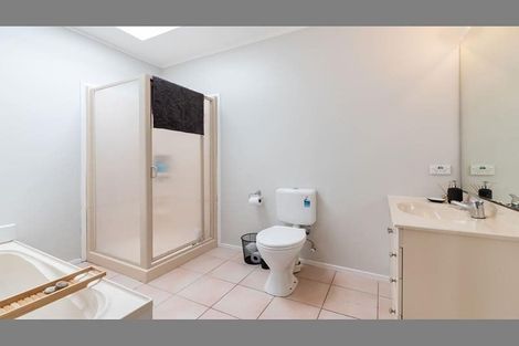 Photo of property in 23a Riserra Drive, Ranui, Auckland, 0612