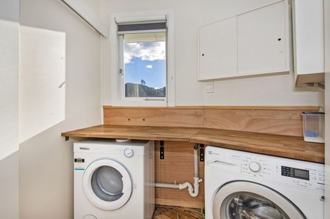 Photo of property in 17 Paratai Crescent, Woodhill, Whangarei, 0110