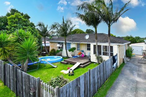 Photo of property in 91 Arimu Road, Papakura, 2110