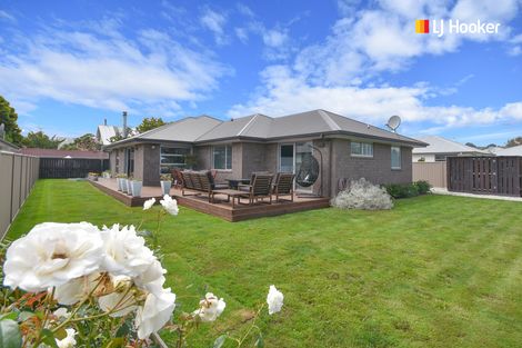 Photo of property in 8 Roblyn Place, Mosgiel, 9024
