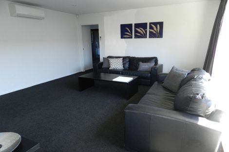Photo of property in 92 Palmers Road, New Brighton, Christchurch, 8083