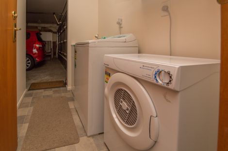 Photo of property in 4 Chesterfield Mews, Russley, Christchurch, 8042