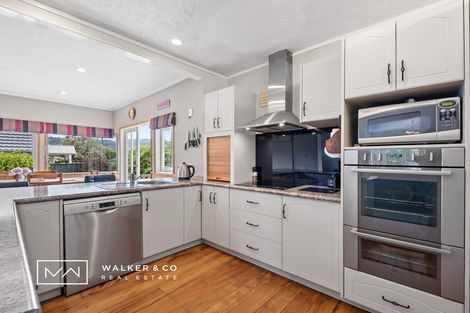 Photo of property in 10a Stephen Street, Trentham, Upper Hutt, 5018