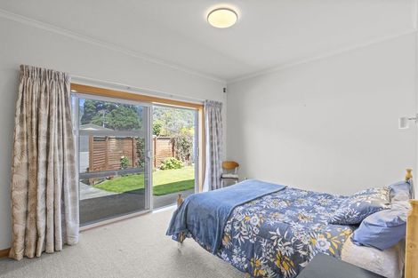 Photo of property in 36 Kent Street, Picton, 7220