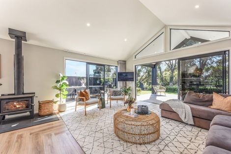 Photo of property in 21 Rana Place, Mapua, 7005