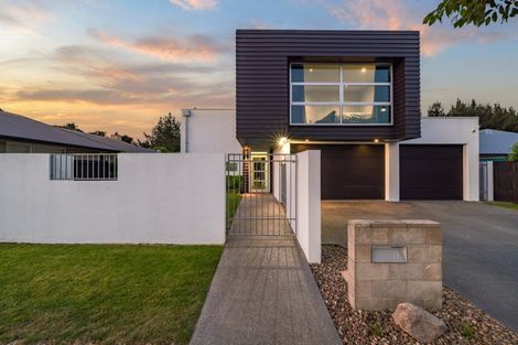 Photo of property in 12 Reka Street, Parklands, Christchurch, 8083