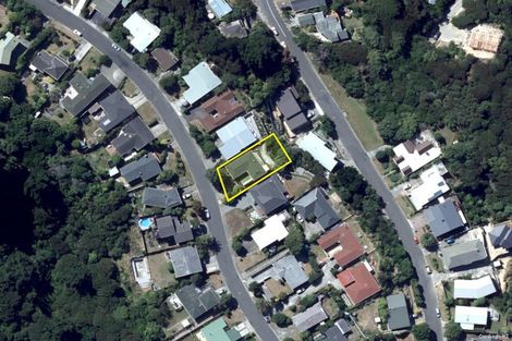 Photo of property in 105 Kahu Road, Paremata, Porirua, 5024