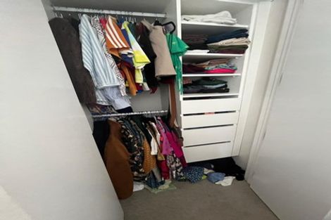 Photo of property in 7b Range View Road, Mount Albert, Auckland, 1025