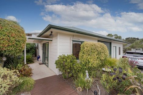 Photo of property in 244 Cook Drive, Whitianga, 3510