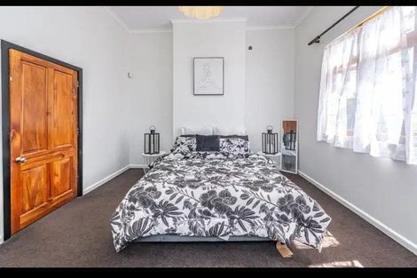 Photo of property in 9 Kelvin Street, Aramoho, Whanganui, 4500