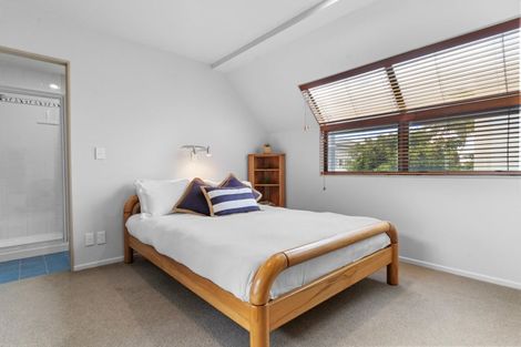 Photo of property in 3 May Street, Mount Maunganui, 3116