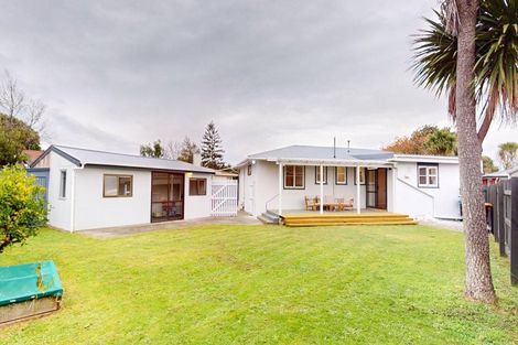 Photo of property in 46 Leicester Street, Terrace End, Palmerston North, 4410