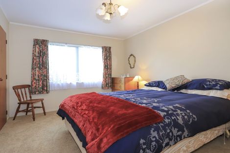 Photo of property in 35 Links View Drive, Omokoroa, 3114