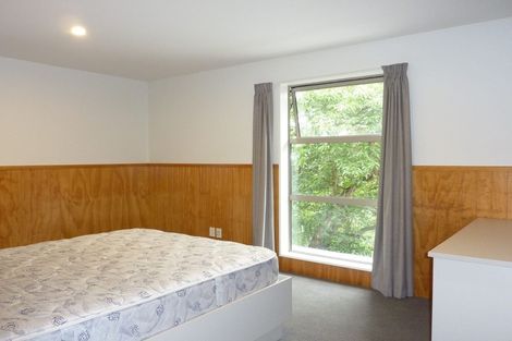 Photo of property in 17a Athol Terrace, Upper Riccarton, Christchurch, 8041