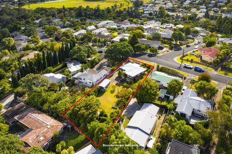 Photo of property in 47 Kia Ora Road, Beach Haven, Auckland, 0626