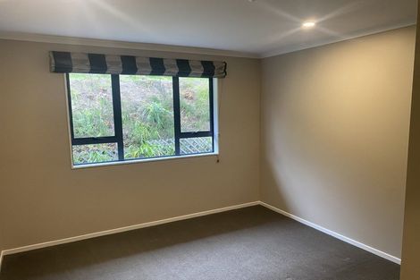Photo of property in 12 Mcewen Crescent, Riverstone Terraces, Upper Hutt, 5018