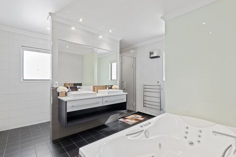 Photo of property in 2 Royal Court, Northwood, Christchurch, 8051