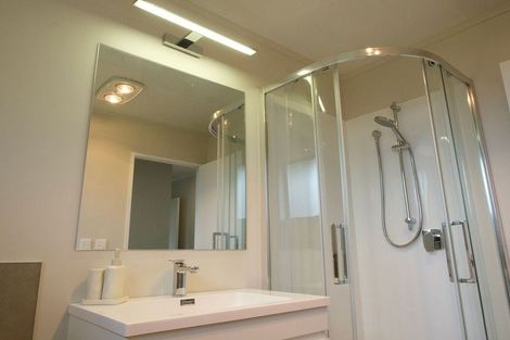 Photo of property in 1/26 South Street, Papakura, 2110