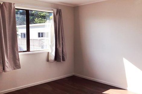Photo of property in 142 Solar Road, Glen Eden, Auckland, 0602