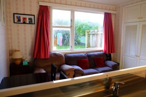 Photo of property in 5 Coates Street, Tawa, Wellington, 5028