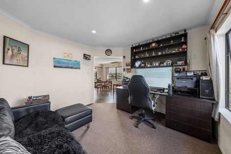 Photo of property in 33 Ruze Vida Drive, Massey, Auckland, 0614
