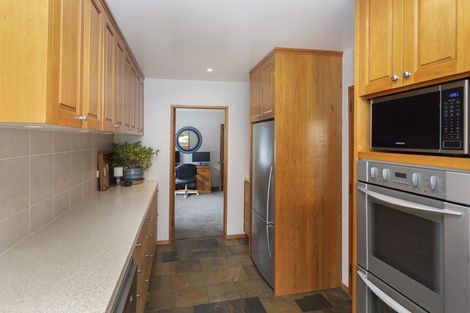 Photo of property in 3 Lucknow Place, Cashmere, Christchurch, 8022