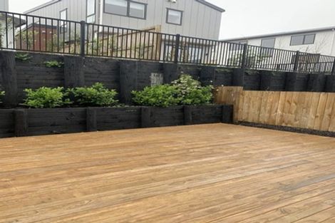 Photo of property in 50 Hellyers Street, Birkdale, Auckland, 0626