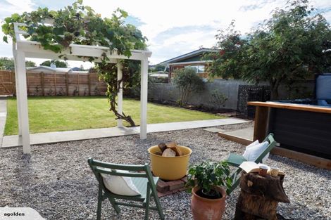 Photo of property in 12 Fastnet Street, Alexandra, 9320