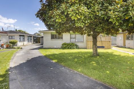 Photo of property in 5 Bethel Court, Milson, Palmerston North, 4414