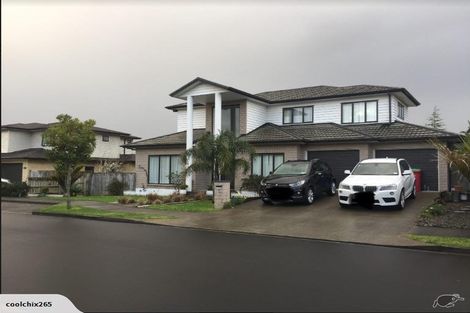 Photo of property in 29 Midhurst Avenue, Henderson, Auckland, 0612