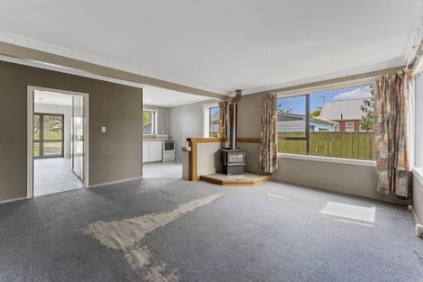 Photo of property in 2 Gibson Crescent, Naenae, Lower Hutt, 5011