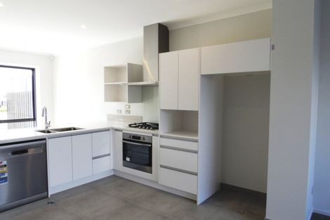 Photo of property in 18 Walter Merton Road, Hobsonville, Auckland, 0616