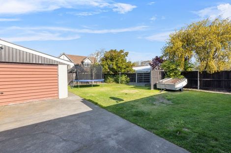 Photo of property in 33 Cullahill Street, Harewood, Christchurch, 8051