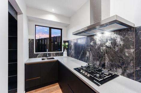 Photo of property in 187 Te Oneroa Way, Long Bay, Auckland, 0630