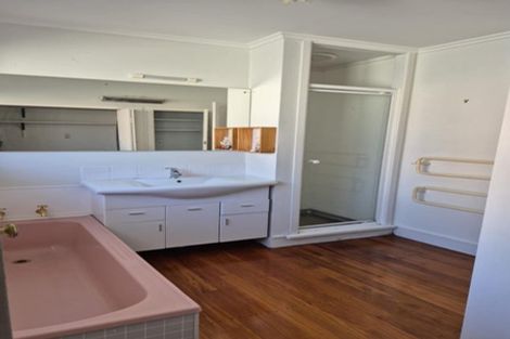 Photo of property in 2/36 Mcintyre Road, Mangere Bridge, Auckland, 2022