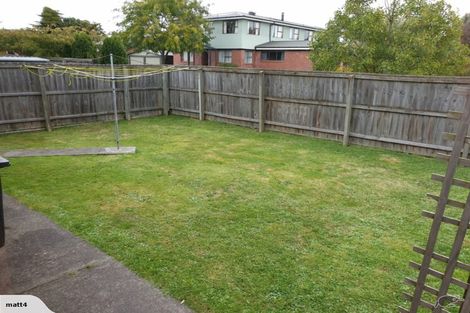 Photo of property in 2/24 Wharenui Road, Upper Riccarton, Christchurch, 8041