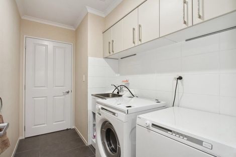 Photo of property in 47 Thomas Moore Place, Pukekohe, 2120