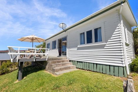 Photo of property in 1188 Cove Road, Langs Beach, Waipu, 0582