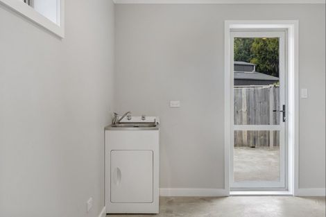 Photo of property in 4d Read Crescent, Clive, 4102