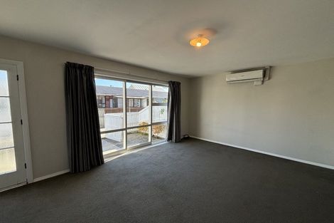Photo of property in 4/28 Aikmans Road, Merivale, Christchurch, 8014