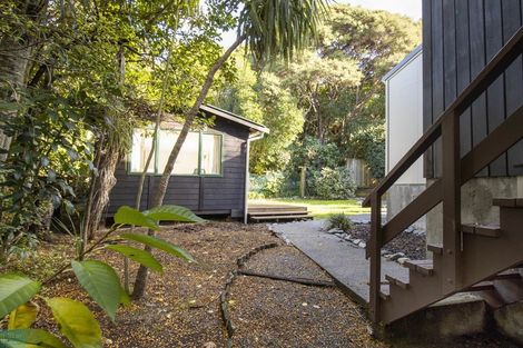 Photo of property in 21 Solander Place, Whitby, Porirua, 5024