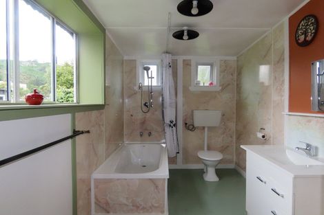 Photo of property in 69 Shiel Street, Reefton, 7830