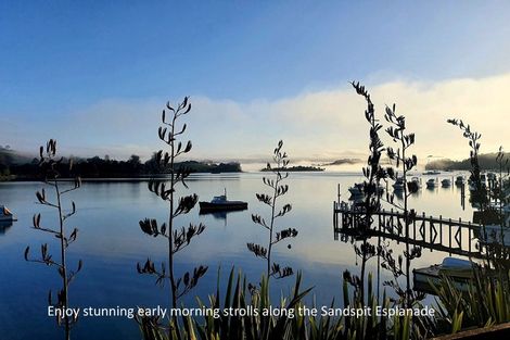 Photo of property in 1080 Sandspit Road, Sandspit, Warkworth, 0982