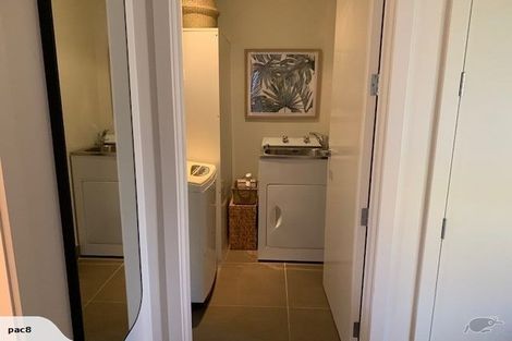 Photo of property in 38 Amber Close, Arthurs Point, Queenstown, 9371