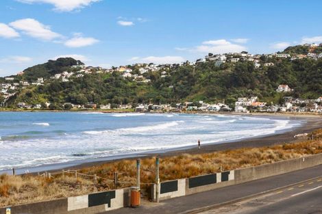 Photo of property in 8b Lyall Parade, Lyall Bay, Wellington, 6022