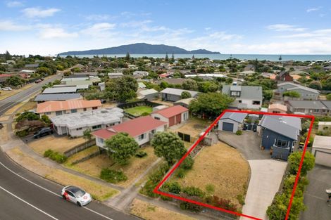 Photo of property in 33 Rutherford Drive, Waikanae Beach, Waikanae, 5036